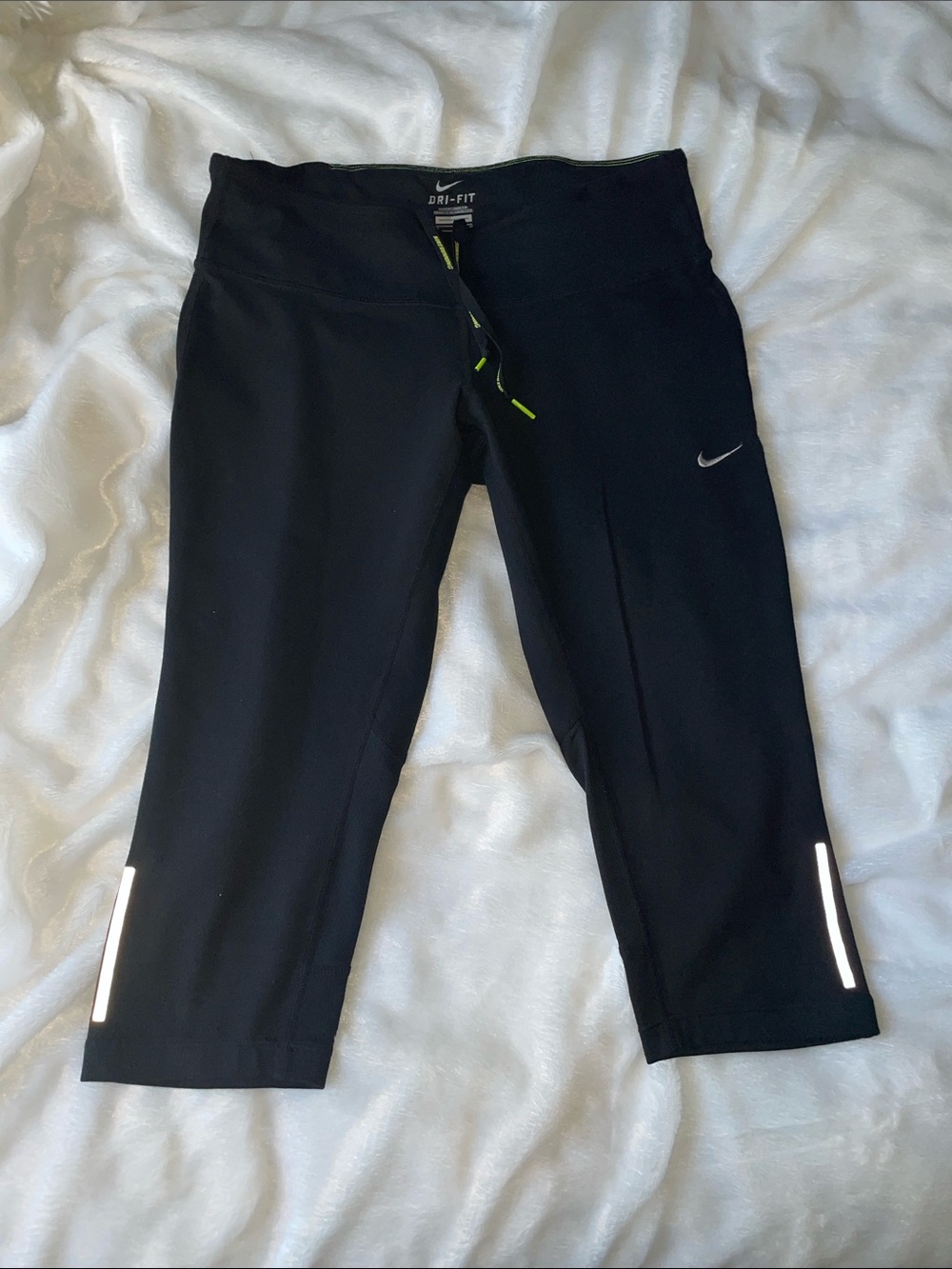 Nike Black Athletic Shorts with Form-Fitting Design